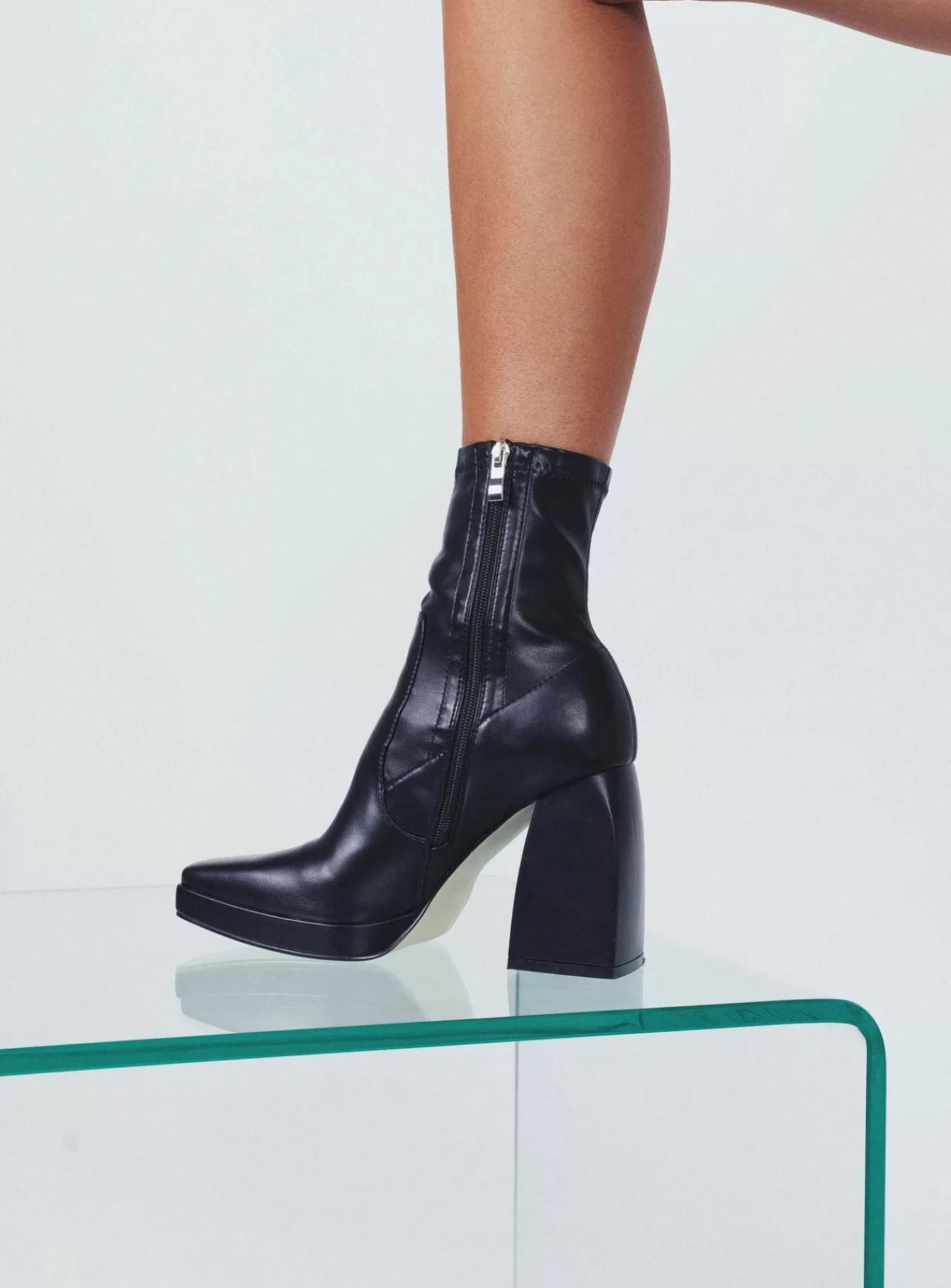 Princess Polly Boots | Eastern Boots Black