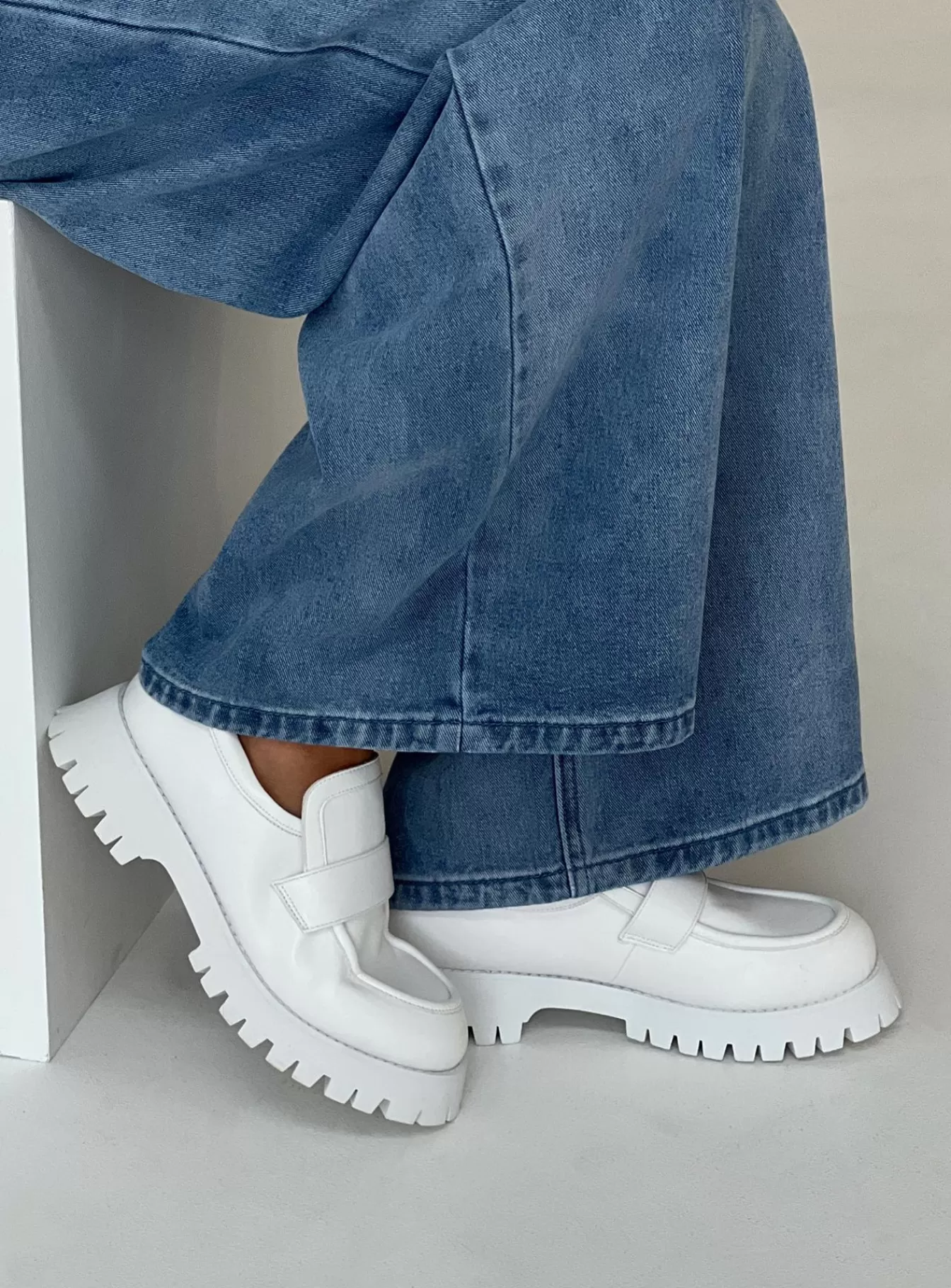 Princess Polly Lower Impact | Kenna Loafers White