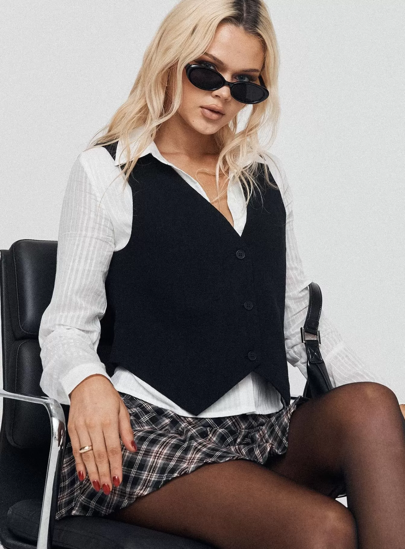 Princess Polly Crop Tops | Leo Vest Black