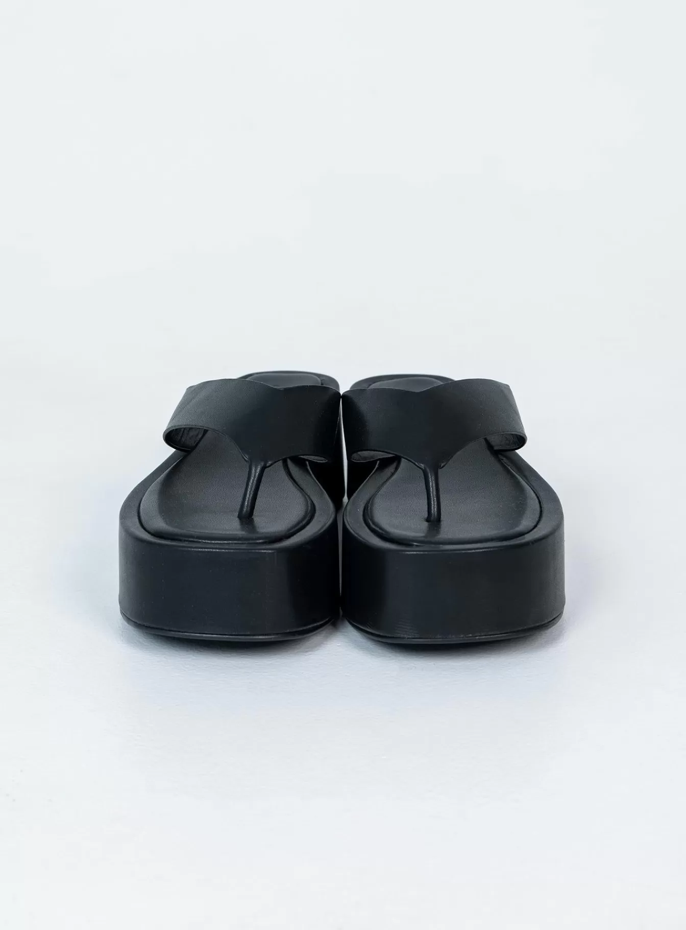 Princess Polly Lower Impact | Voodoo Sandals Black